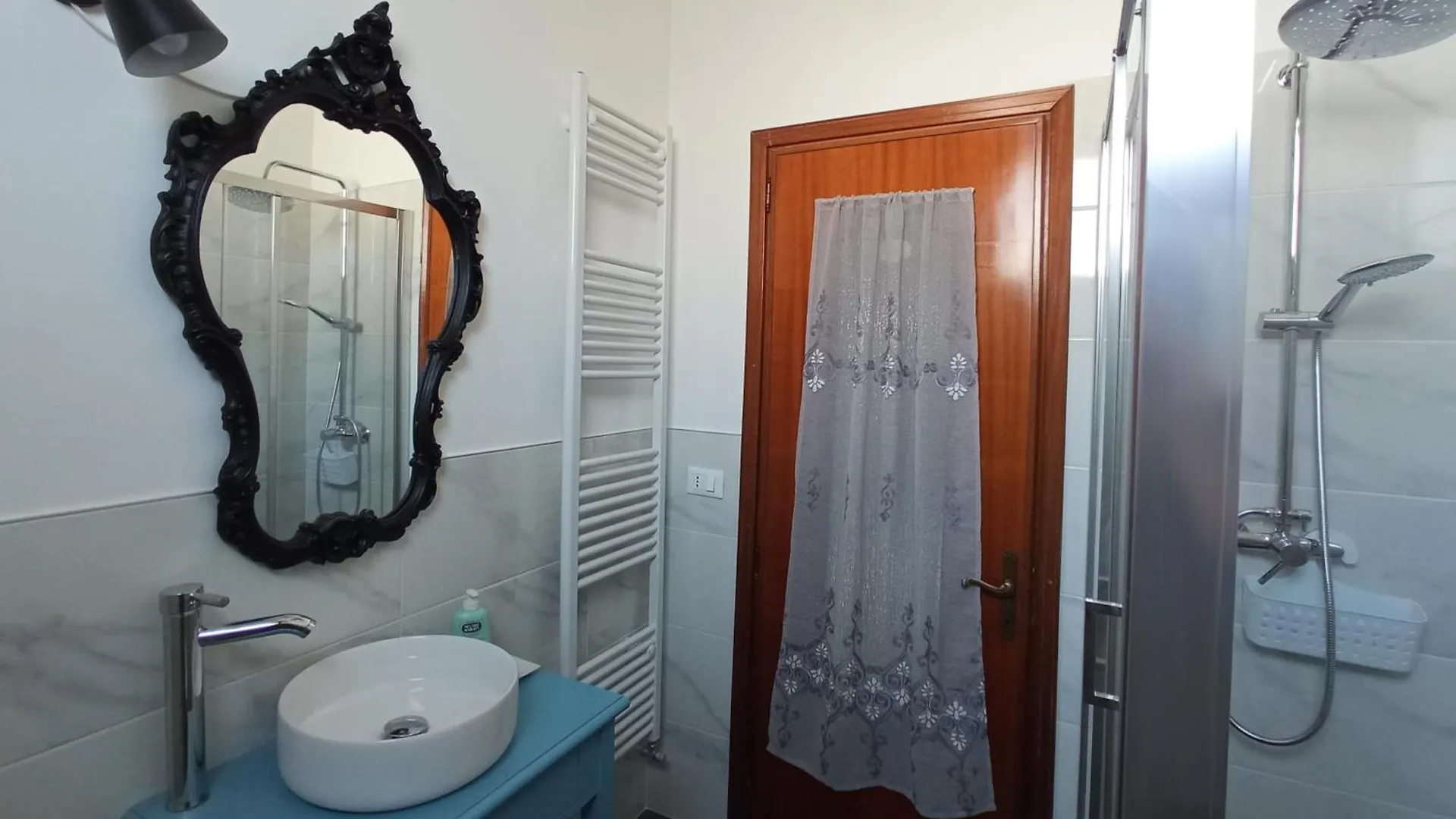 Lilly'S Home Castelfranco Veneto 0*,